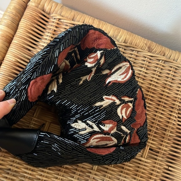 Free People Bugle Bead Clutch - Black NWT - Picture 17 of 17